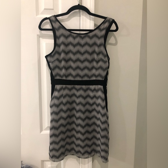 Black and white dress to special occasions, church or office - Picture 1 of 1